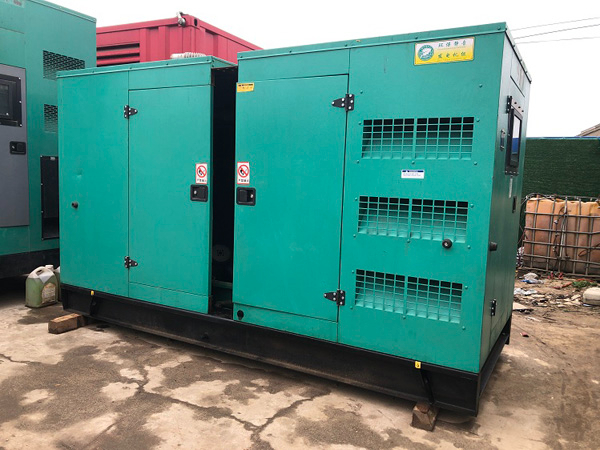 翼城怎样合理控制磷酸铁锂蓄电池的充放电倍率以延长其使用寿命？