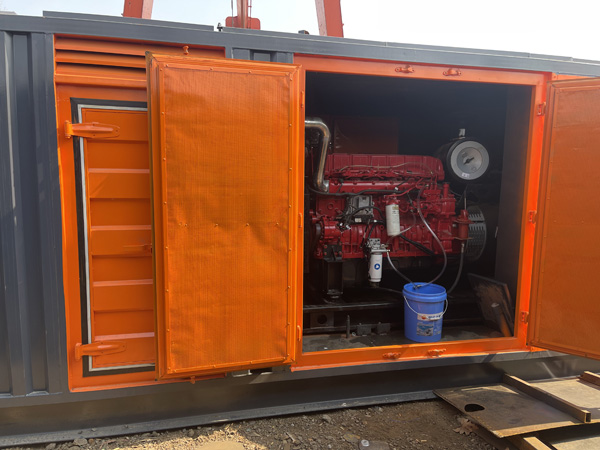 翼城柴油发电机组在高温环境下运行时需要注意哪些问题？